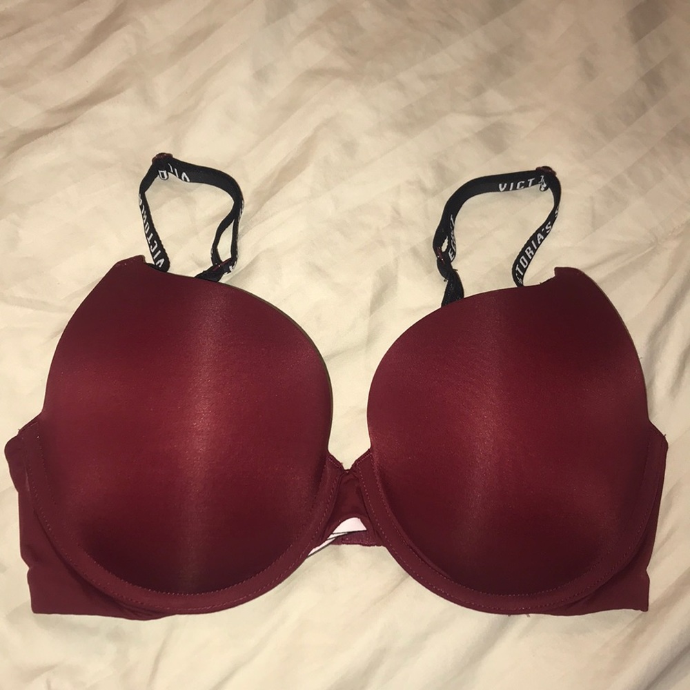 34D victoria secret bra